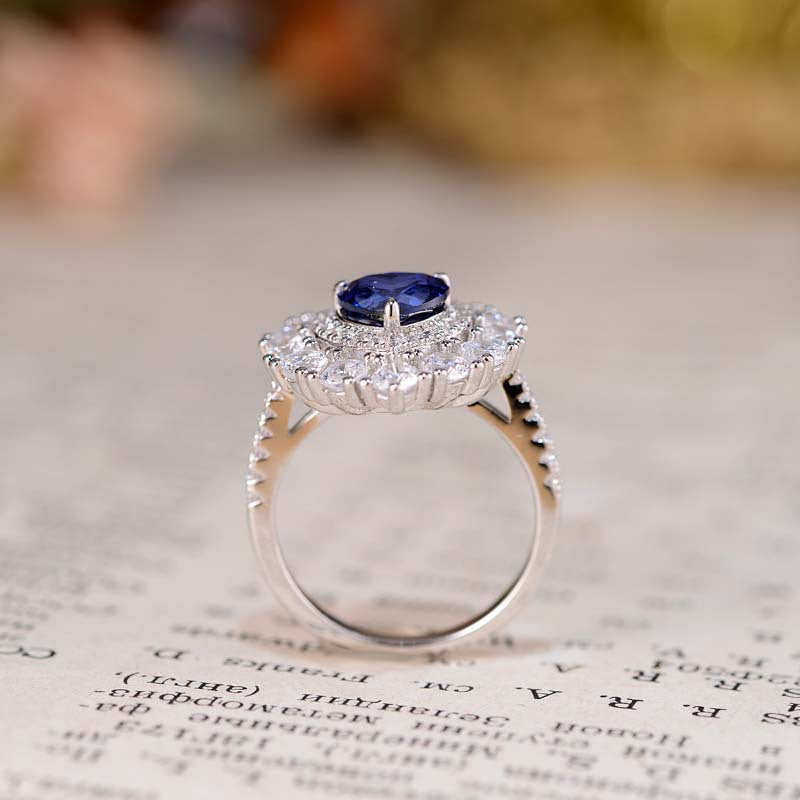 Laboratory grade cultivated sapphire royal blue heart-shaped 7 * 7mm high-end jewelry ring