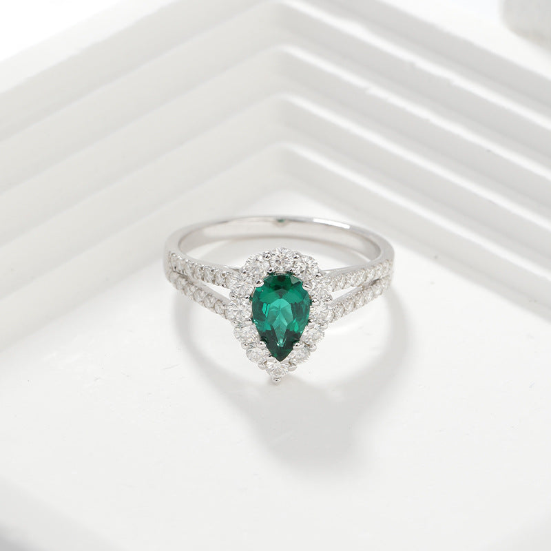 1 carat water droplet shaped cultivated emerald ring, high-end jewelry ring