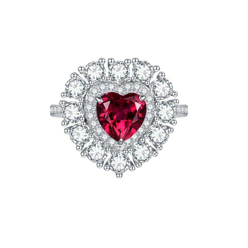 Laboratory grade cultivated ruby, pigeon red heart shaped 7 * 7mm high-end jewelry ring