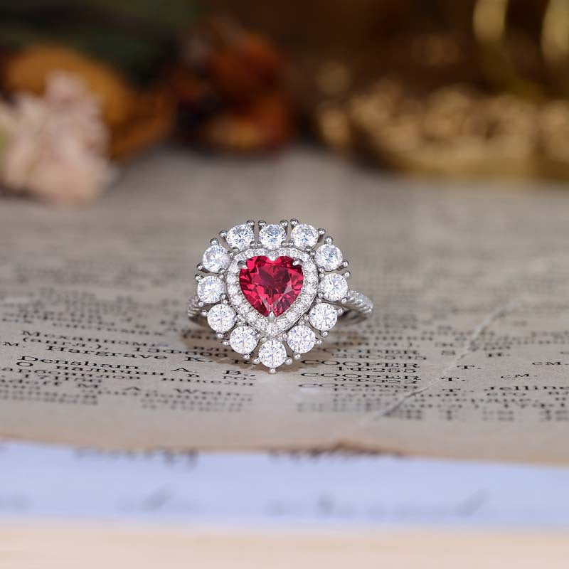 Laboratory grade cultivated ruby, pigeon red heart shaped 7 * 7mm high-end jewelry ring