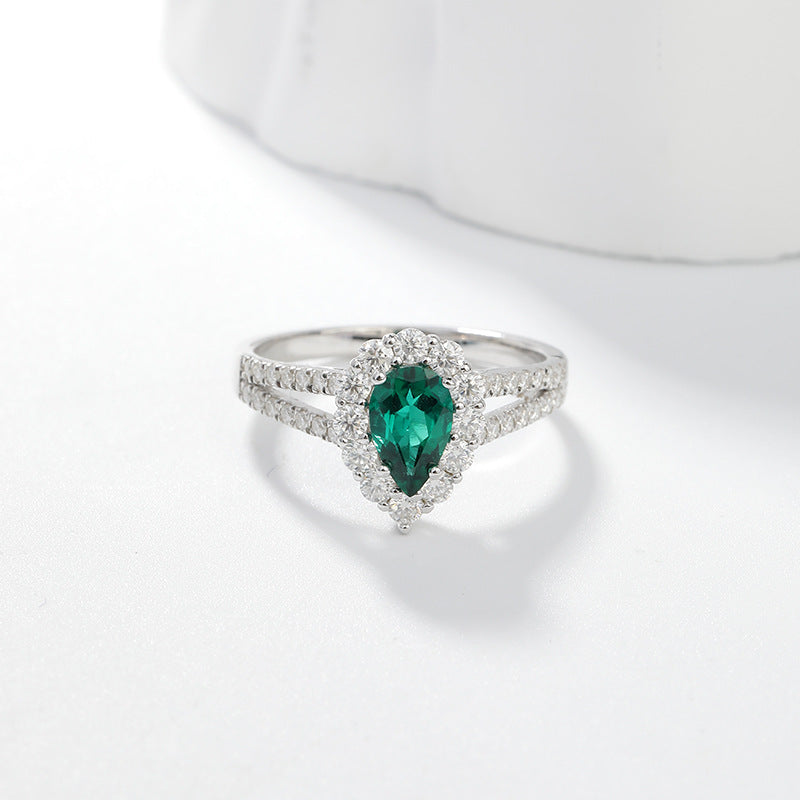 1 carat water droplet shaped cultivated emerald ring, high-end jewelry ring
