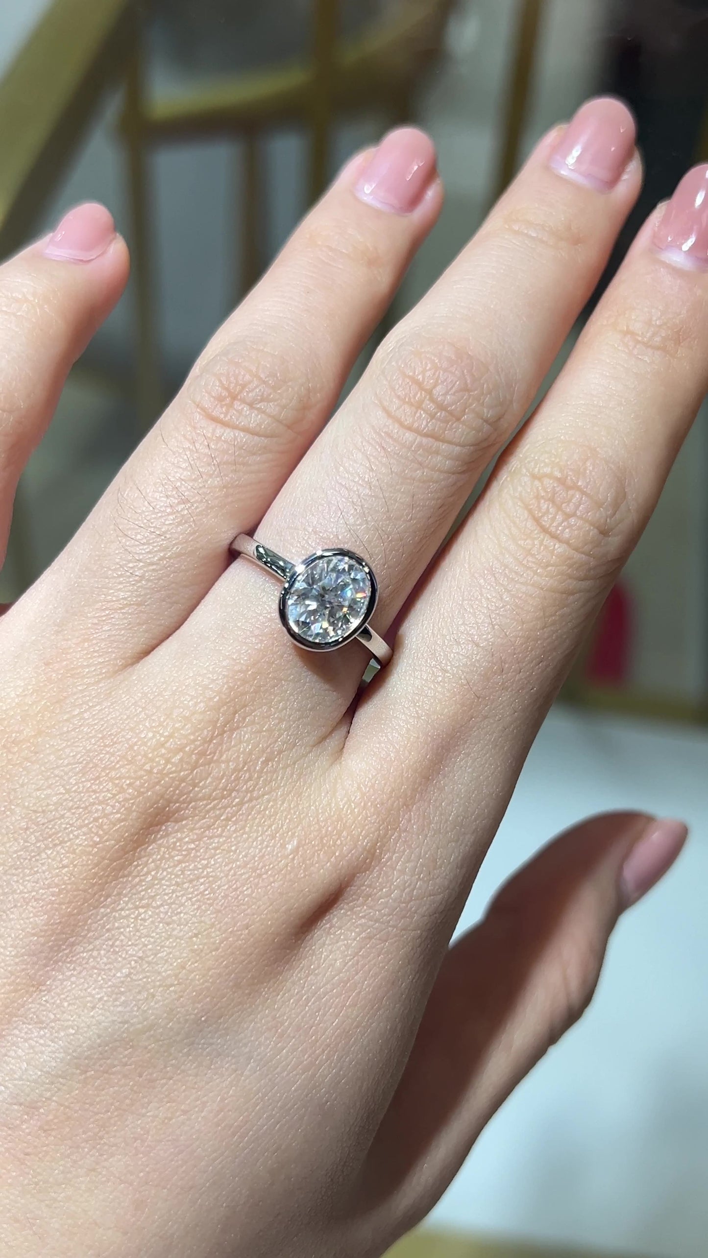 Classic oval 2-carat 7 * 9mm egg shaped moissanite women's engagement ring S925 silver gold-plated material