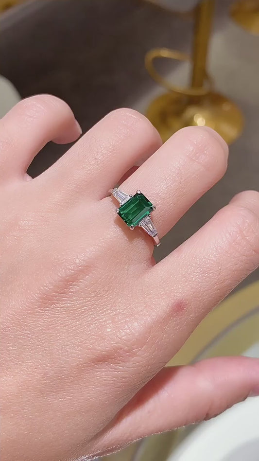 Classic three stone cultivated emerald/cultivated sapphire/cultivated ruby ring, simple and fashionable cultivated colorful gemstone ring, suitable for daily commuting jewelry ring
